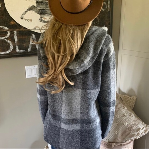 New Women's Grey Hooded Cardigan Sweater Coat Boho Western Cozy - Picture 7 of 9